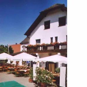 Pensjonat / Goetzfried, Tegernheim